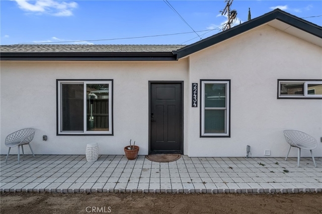 22434 Berdon St - Photo 1