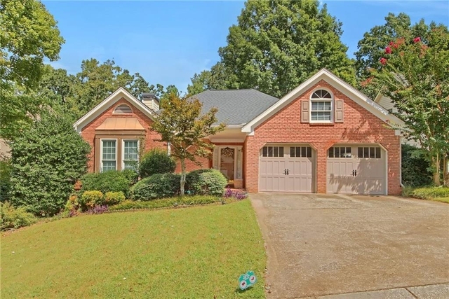 3492 Heatherwood Court - Photo 1