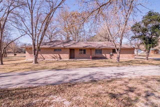 365 Fm 247 Road - Photo 1