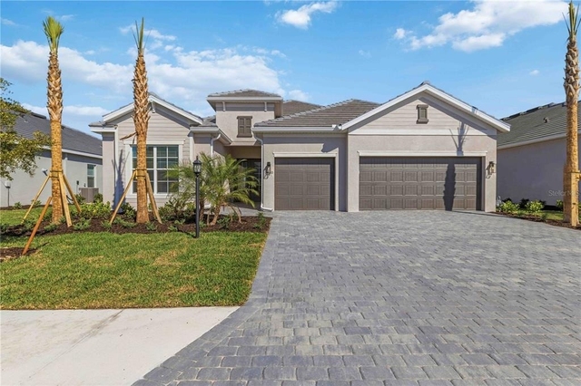 5420 Lightning Whelk Lane - Photo 1