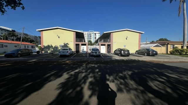 13 Ne 2nd Avenue - Photo 1