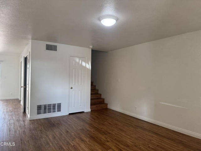 3115 Banning Avenue - Photo 1