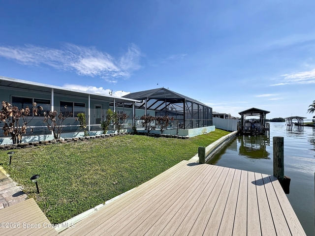 1707 Shore Drive - Photo 1
