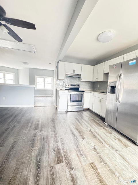 33 Pond Street - Photo 1