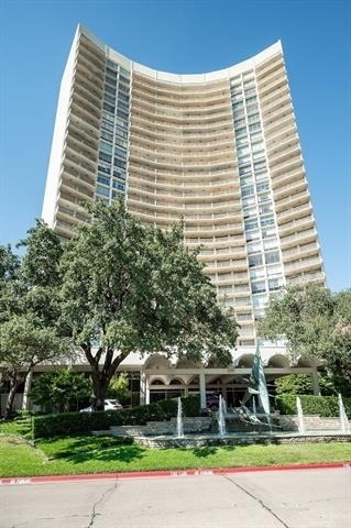 6211 W Northwest Highway - Photo 1