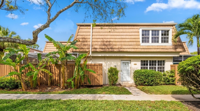 4348 Hazel Avenue - Photo 1