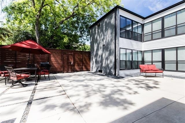2806 Reagan Street - Photo 1