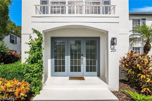 853 Tanbark Drive - Photo 1