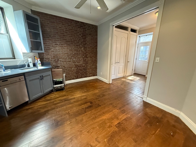 52 Barrow Street - Photo 1