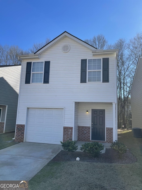 408 Erin Court - Photo 1