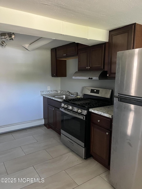 140 Main Street - Photo 1