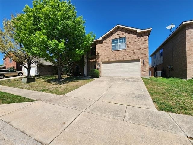 5709 Valley Stream Way - Photo 1
