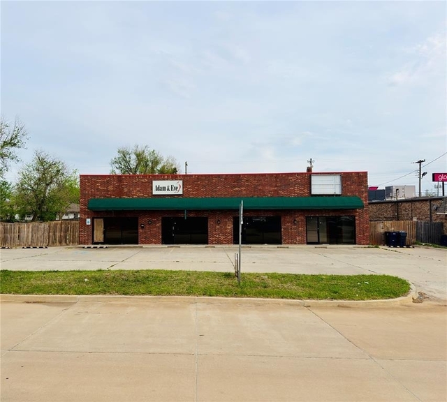 2905 Nw 70th Street - Photo 1