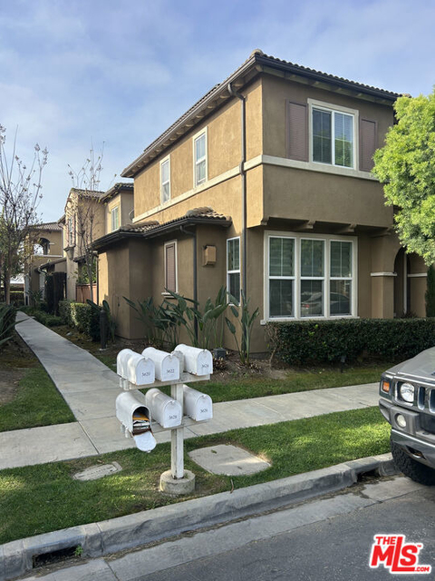 3630 W Medici Lane - Photo 1