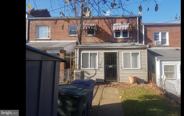 1143 19th Street Ne - Photo 1