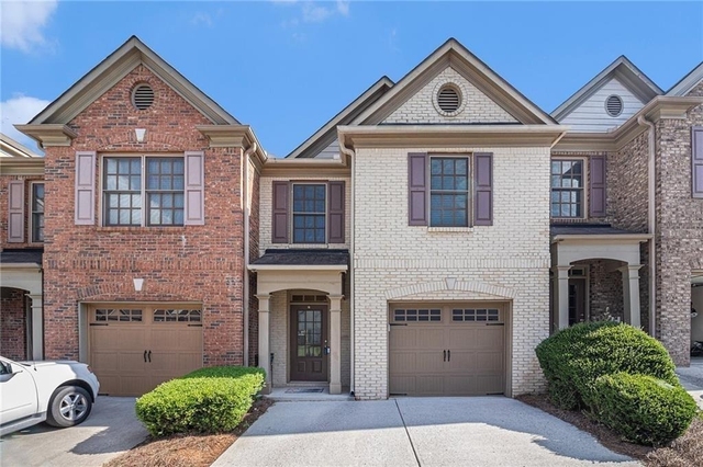 350 Beynon Terrace - Photo 1