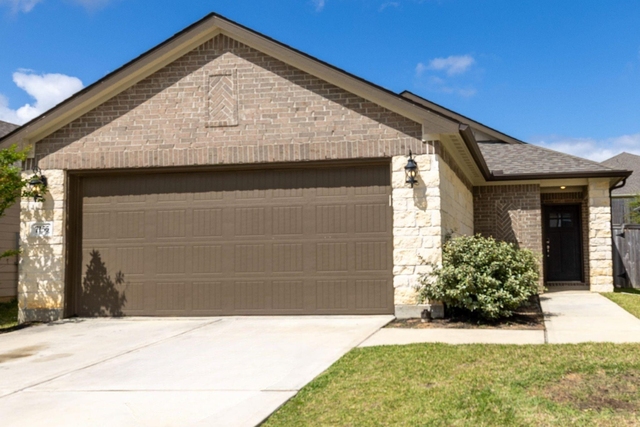 7155 Blue Oak - Photo 1