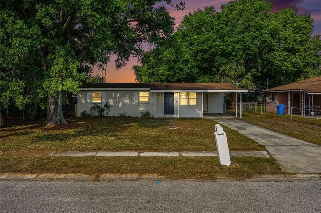 4923 S 82nd Street - Photo 1