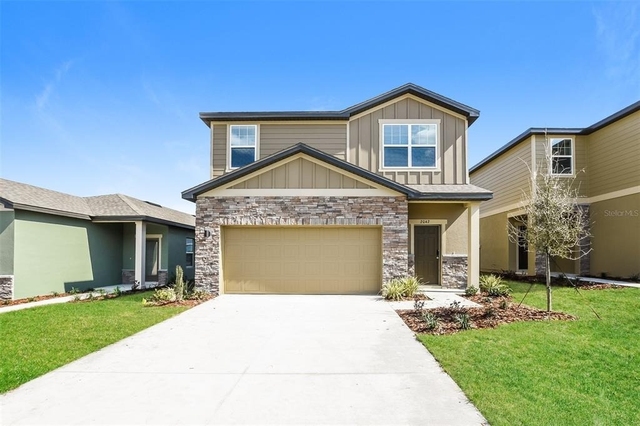 2042 Hemingway Circle - Photo 1