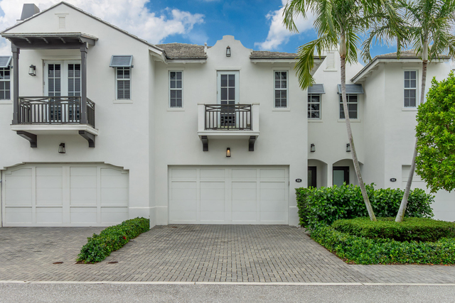 918 St George Boulevard - Photo 1