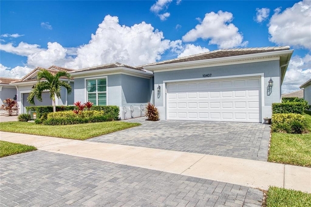 10407 Sw Aquila Way - Photo 1