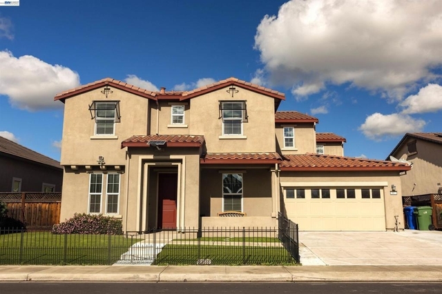 967 Dainty Ave. - Photo 1