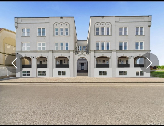 315 1j W Broadway - Photo 1