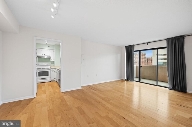 1301 N Courthouse Road - Photo 1