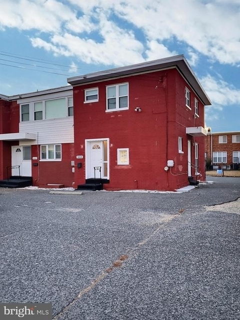 3004 Saint Clair Drive - Photo 1