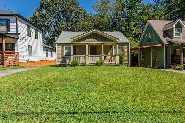1411 Mercer Avenue - Photo 1