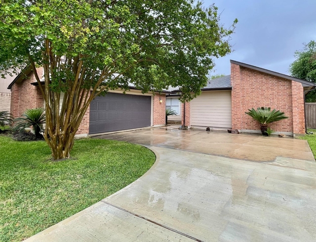 2126 Collingsfield Drive - Photo 1
