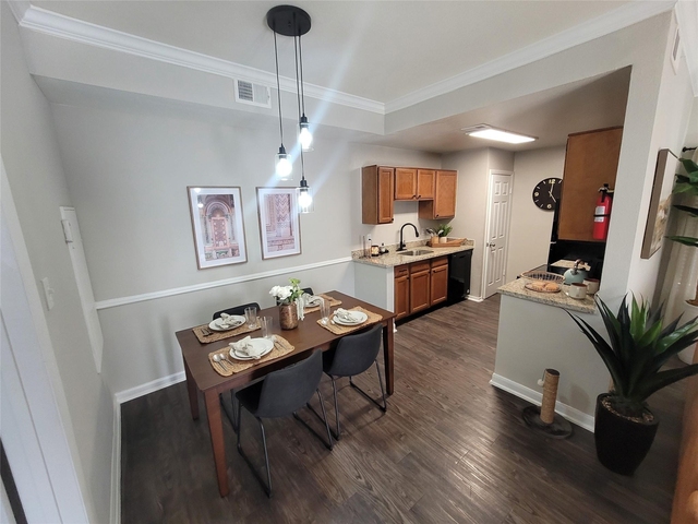 7250 W Greens Road - Photo 1