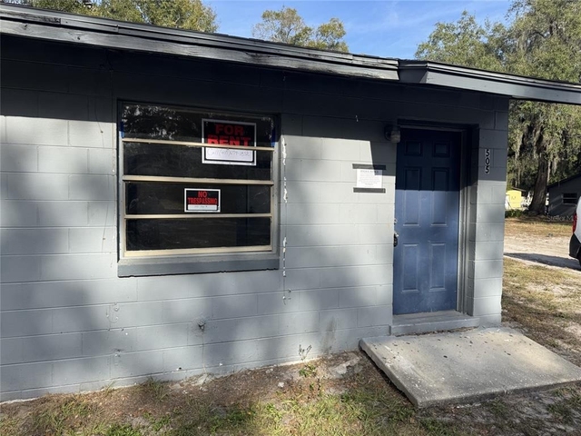 505 Kilgore Street - Photo 1