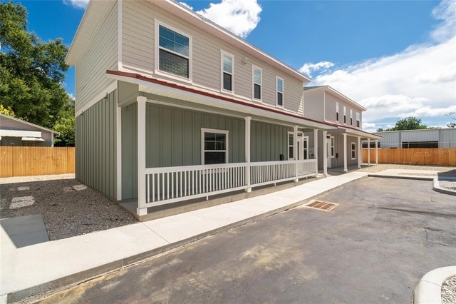 622 Nw 3rd Avenue - Photo 1