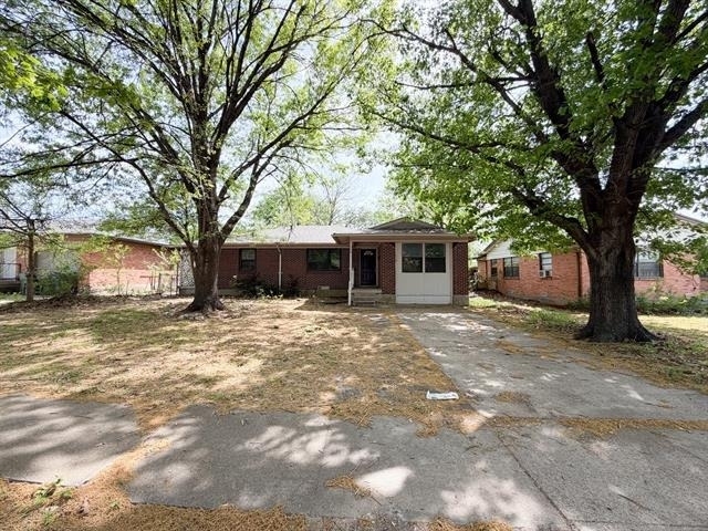 118 Brazos Street - Photo 1