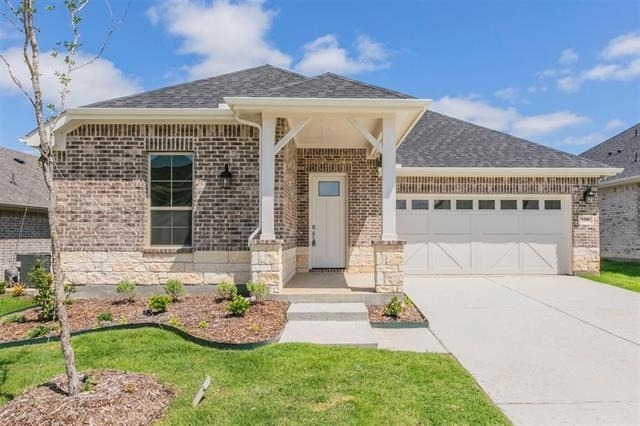 3300 Riverlawn Drive - Photo 1