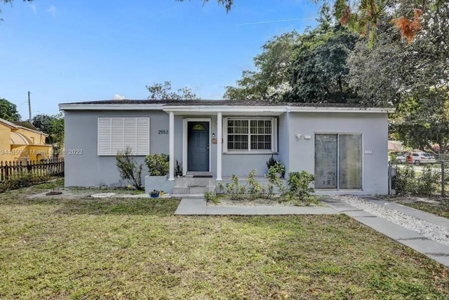 2552 Wiley Street - Photo 1