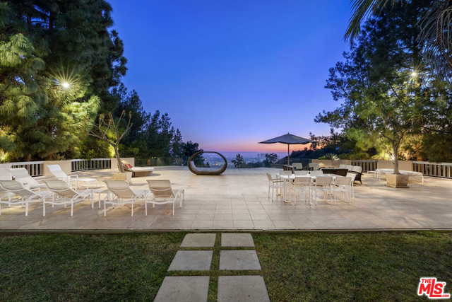 510 Leslie Lane - Photo 1