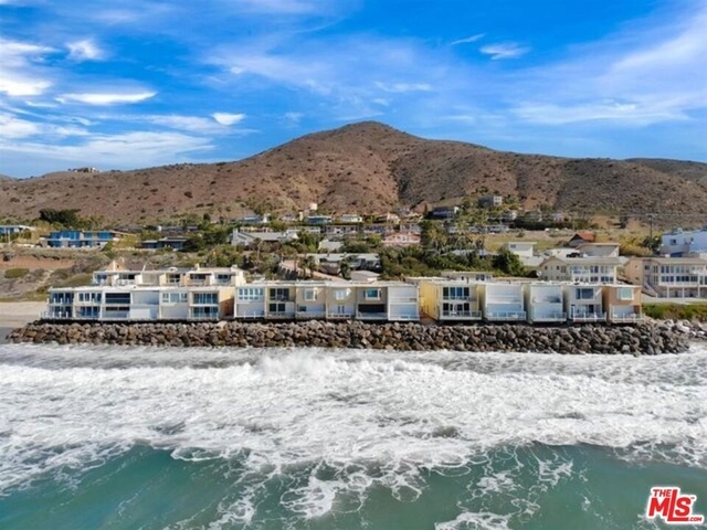 11770 Pacific Coast Highway - Photo 1