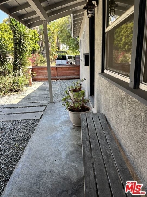 688 Mildred Avenue - Photo 1