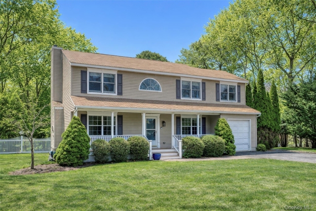 9 Deborah Drive - Photo 1