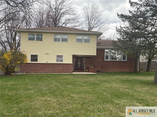 2 Ventnor Drive - Photo 1