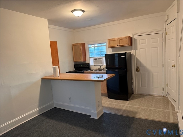 21506 Pannill Street - Photo 1