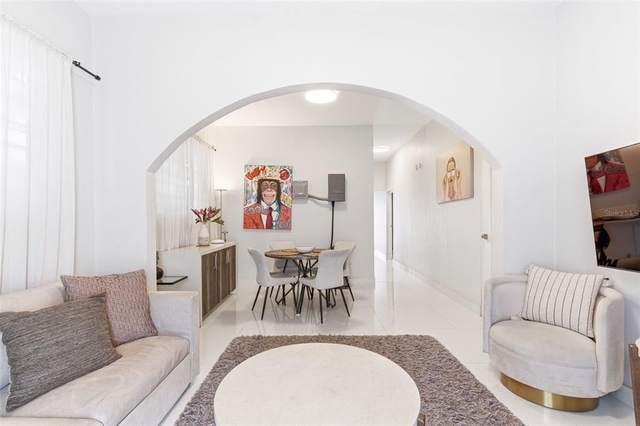 56 Calle F Krug Condado - Photo 1
