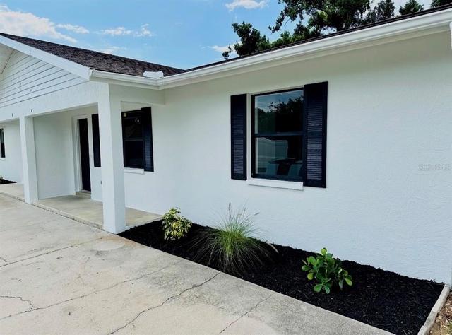 9271 Tacoma Avenue - Photo 1