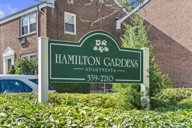14 Hamilton Court - Photo 1