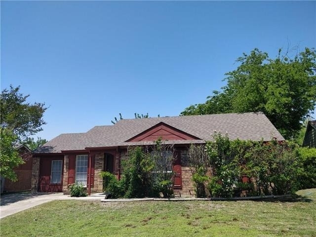 825 Annapolis Drive - Photo 1
