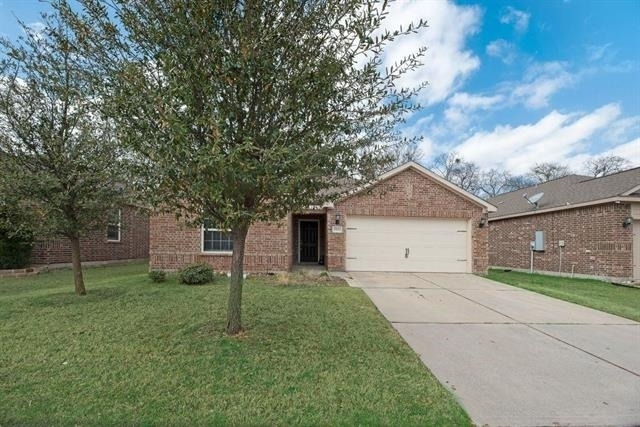 1904 Fairbanks Drive - Photo 1
