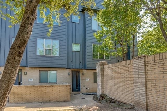 3023 Clamath Drive - Photo 1