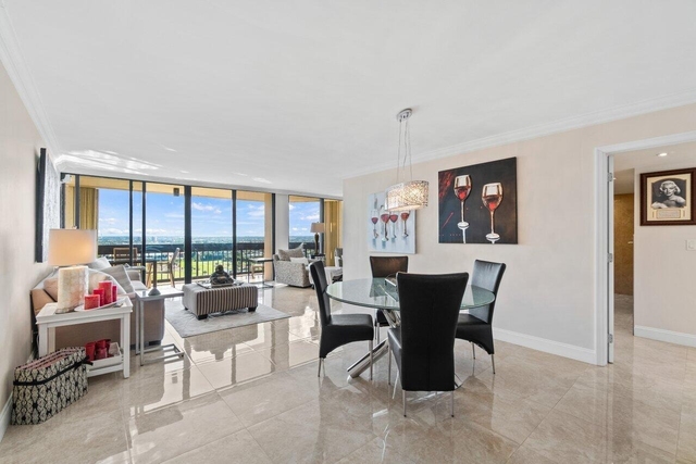 2400 Presidential Way - Photo 1